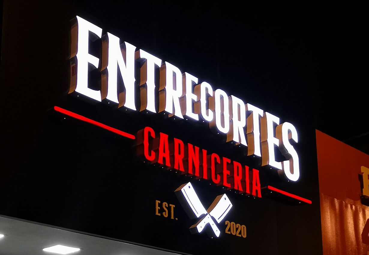 Letras Corpóreas Proyecto instalado